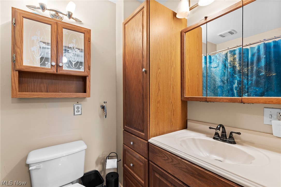 54321 Colerain Pike Martins Ferry OH 43935