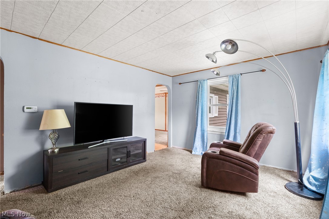 54321 Colerain Pike Martins Ferry OH 43935