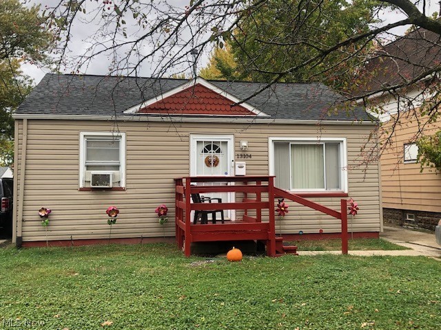 13104 Wainfleet Avenue Cleveland OH 44135