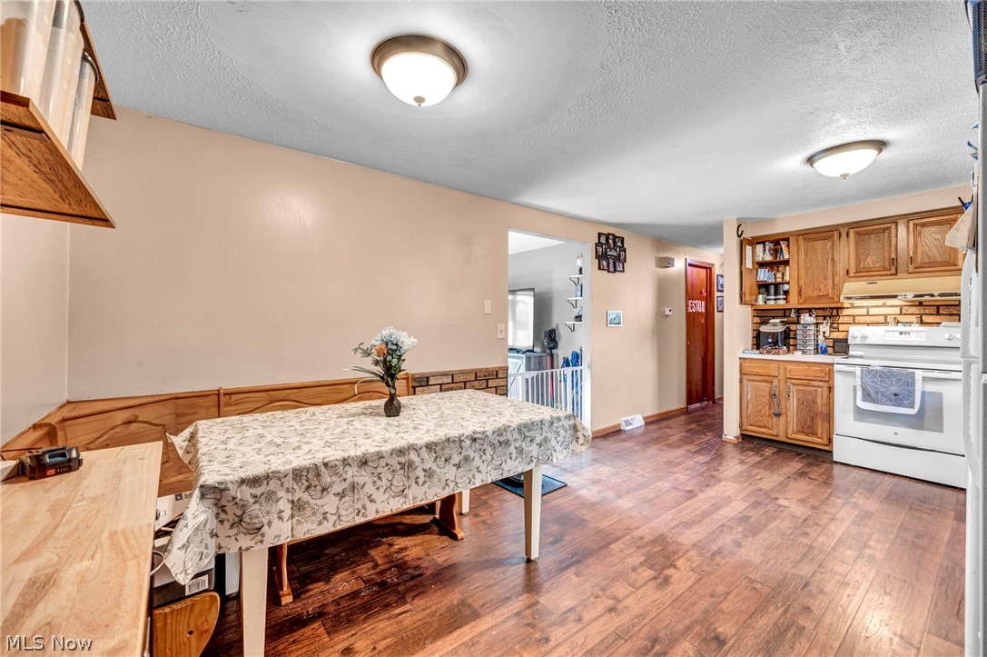 751 Ries Circle NW Canal Fulton OH 44614