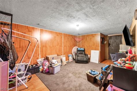 751 Ries Circle NW Canal Fulton OH 44614