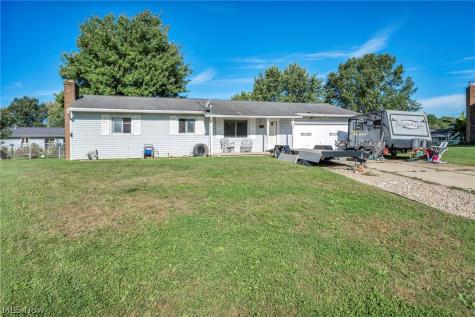 751 Ries Circle NW Canal Fulton OH 44614