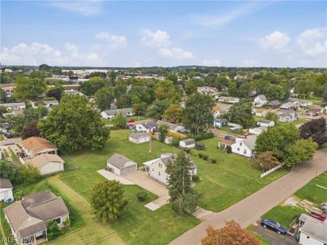 1815 Sandwith Avenue SW Canton OH 44706
