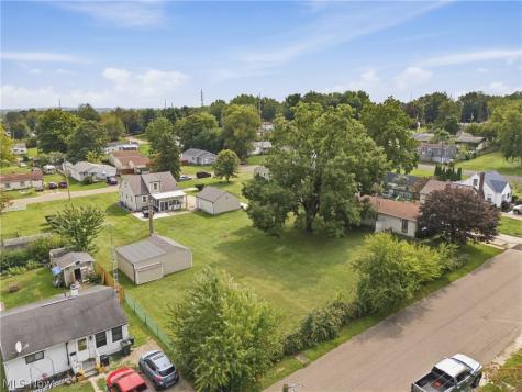 1815 Sandwith Avenue SW Canton OH 44706