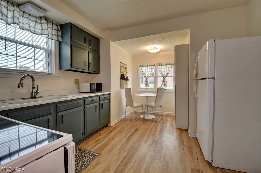 121 2nd Street SE Brewster OH 44613