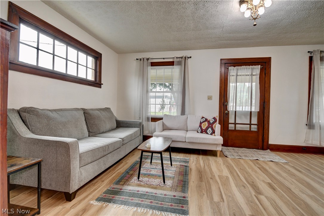 121 2nd Street SE Brewster OH 44613