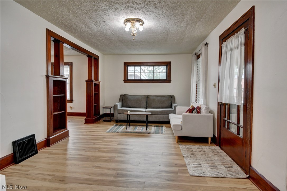 121 2nd Street SE Brewster OH 44613