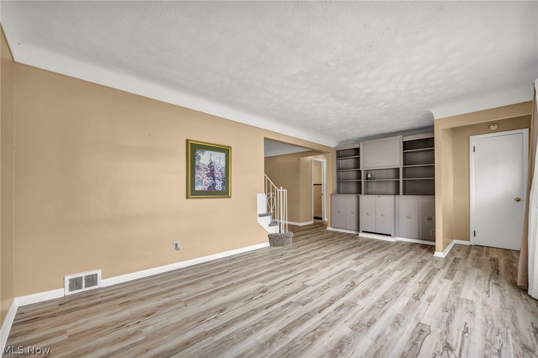 5238 Longton Road Lyndhurst OH 44124