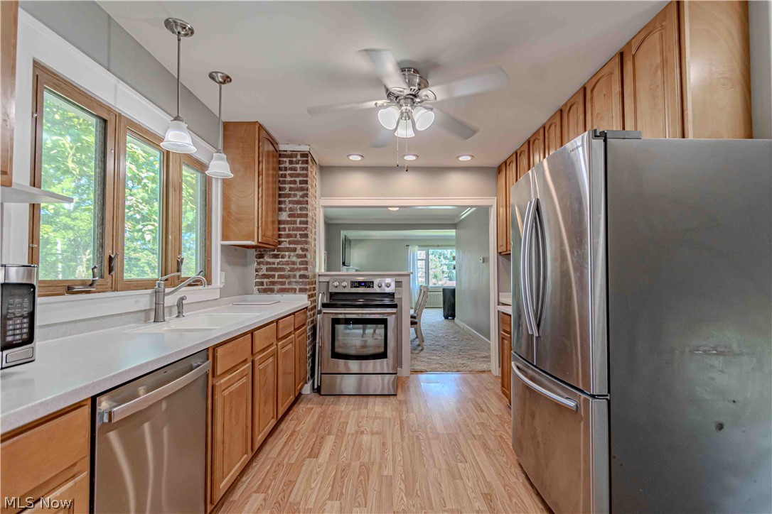 1684 Graham Road Silver Lake OH 44224