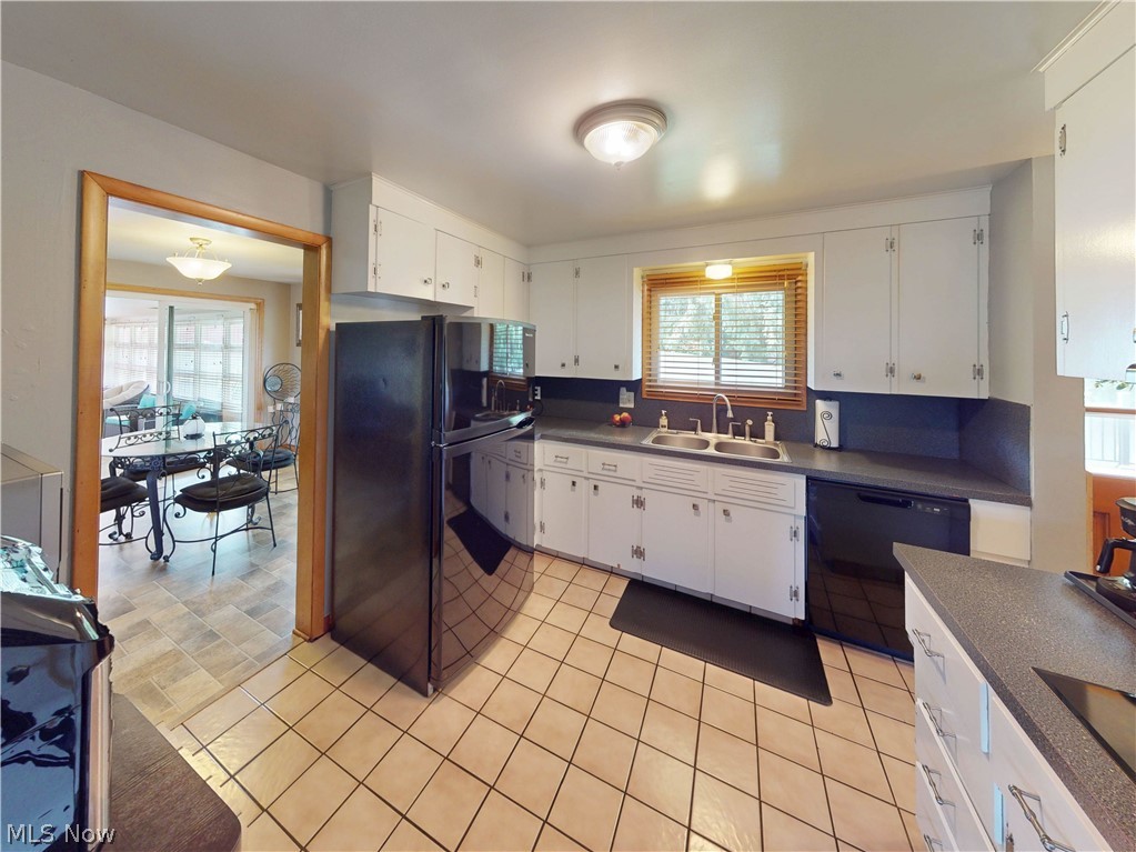 4825 Gardendale Avenue NE Canton OH 44714