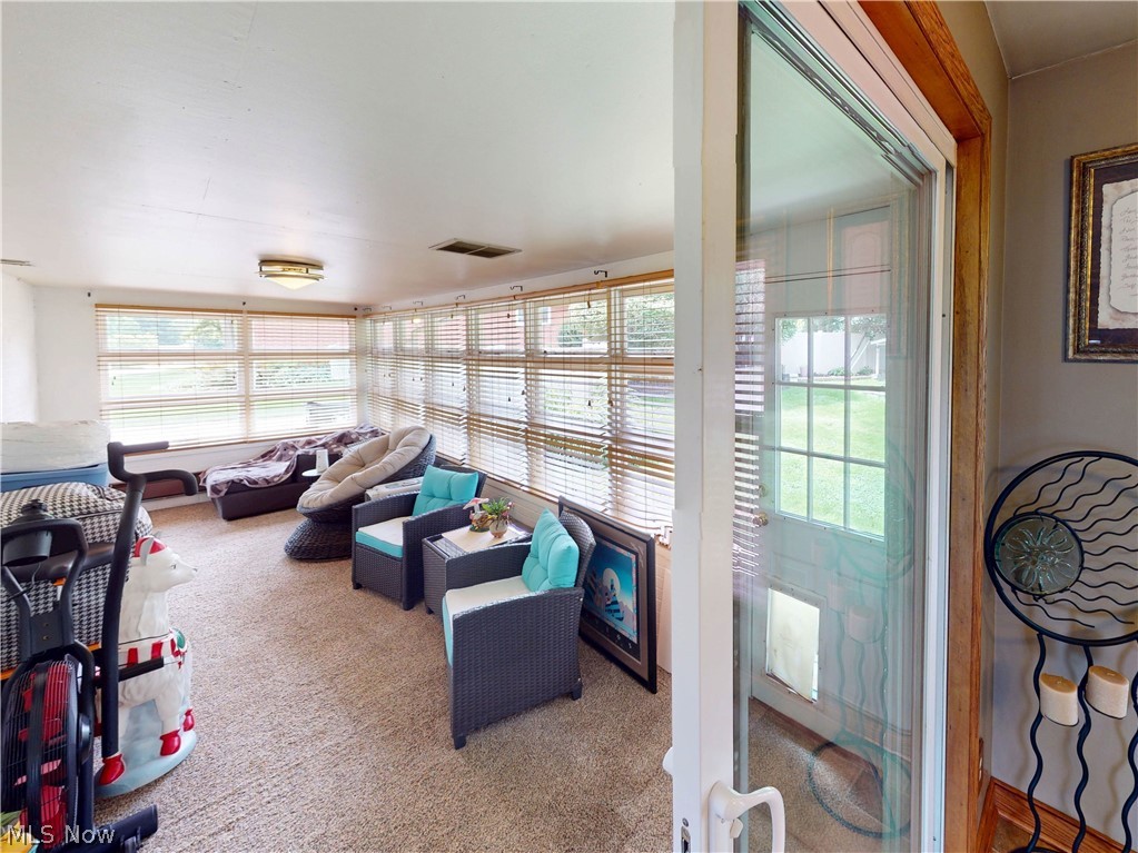 4825 Gardendale Avenue NE Canton OH 44714