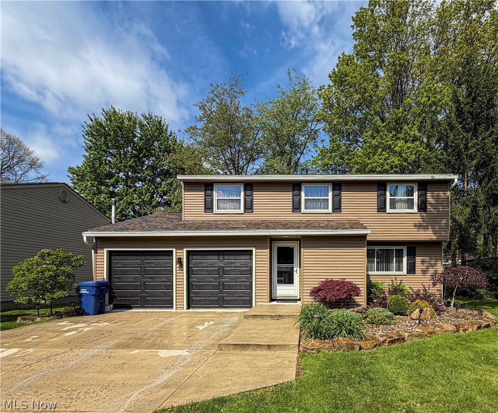 724 Indiana Avenue Mcdonald OH 44437
