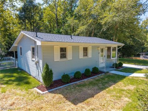 1038 Hadley Lane Marietta OH 45750