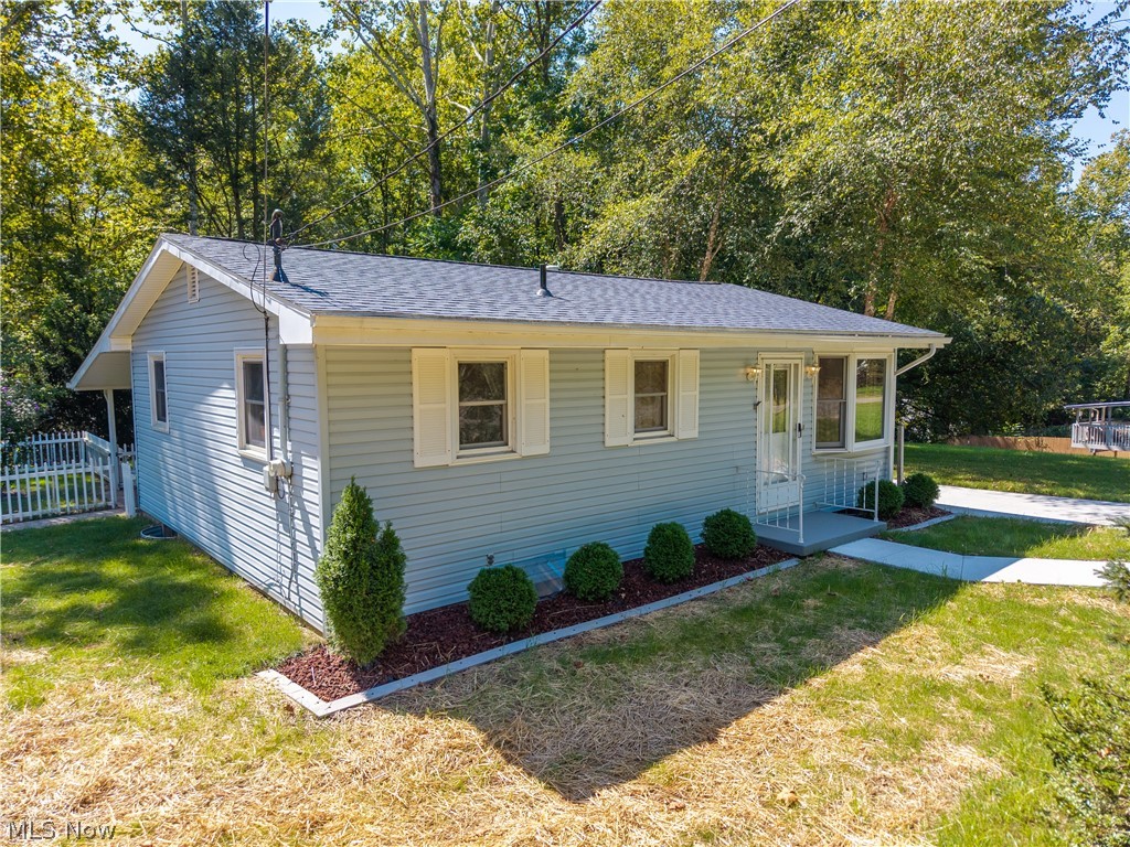 1038 Hadley Lane Marietta OH 45750