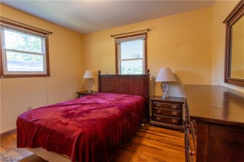 1038 Hadley Lane Marietta OH 45750
