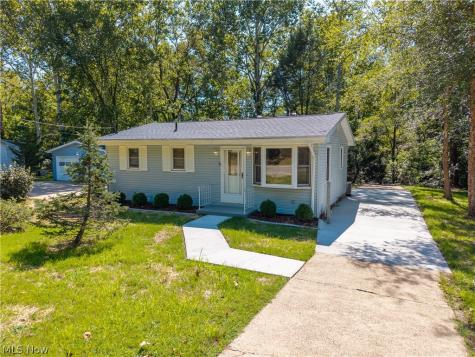 1038 Hadley Lane Marietta OH 45750