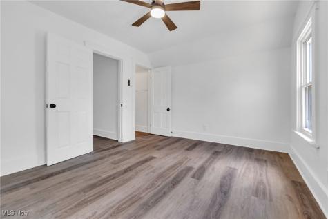 3147 W 84th Street Cleveland OH 44102