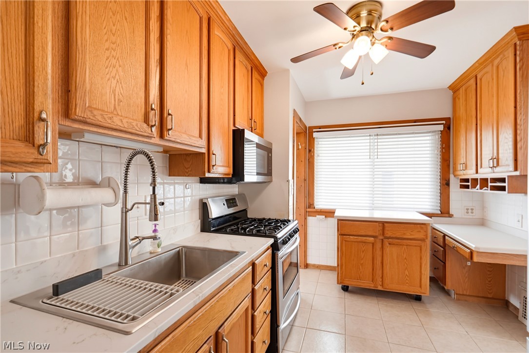 4614 Maplecrest Avenue Parma OH 44134