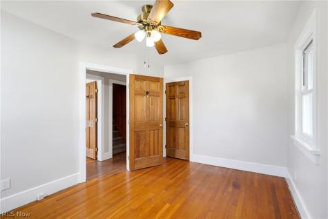 4614 Maplecrest Avenue Parma OH 44134