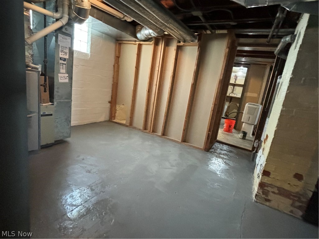 4614 Maplecrest Avenue Parma OH 44134