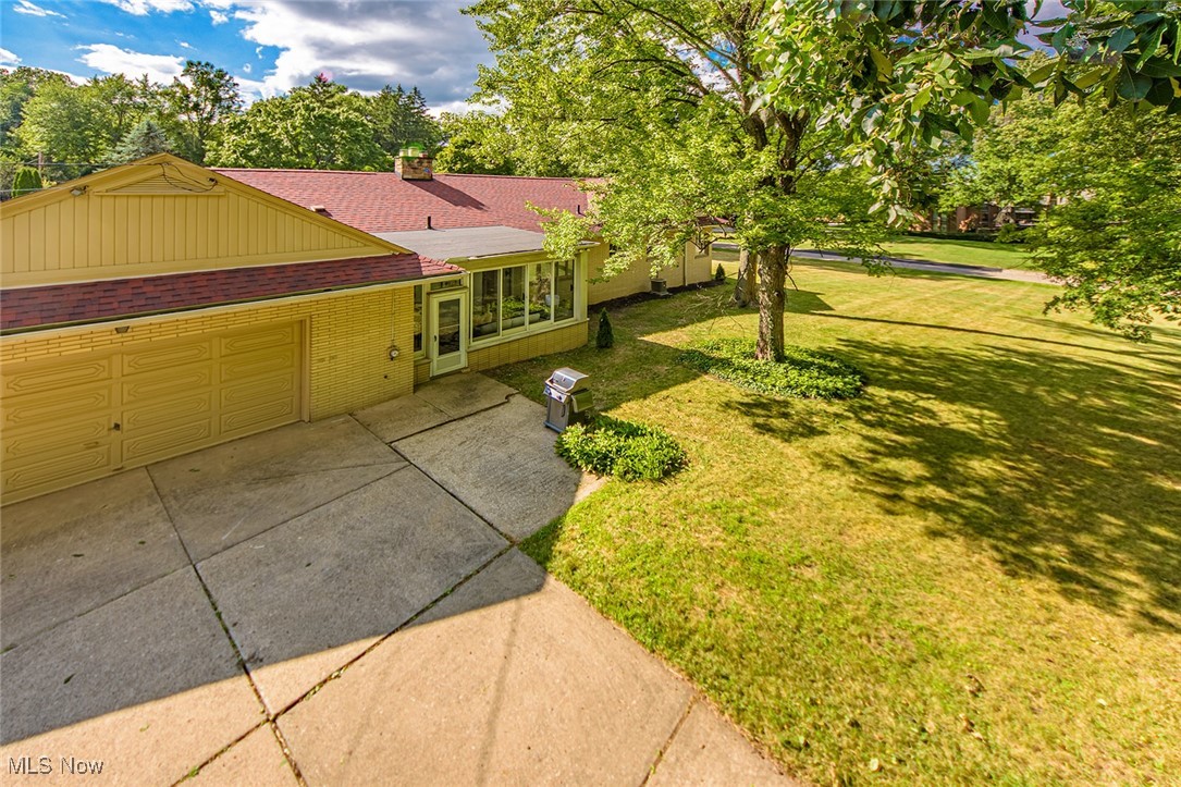 2445 Chatham Road Akron OH 44313