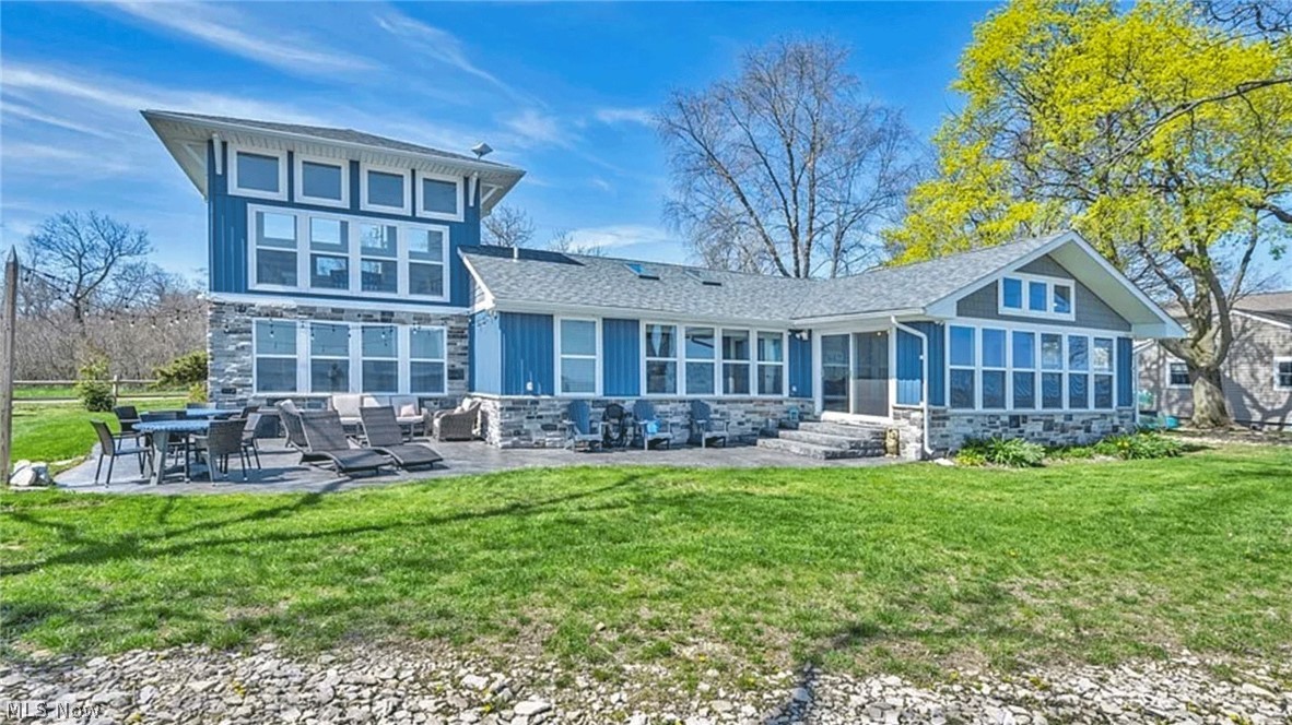 104 E Point Drive Kelleys Island OH 43438