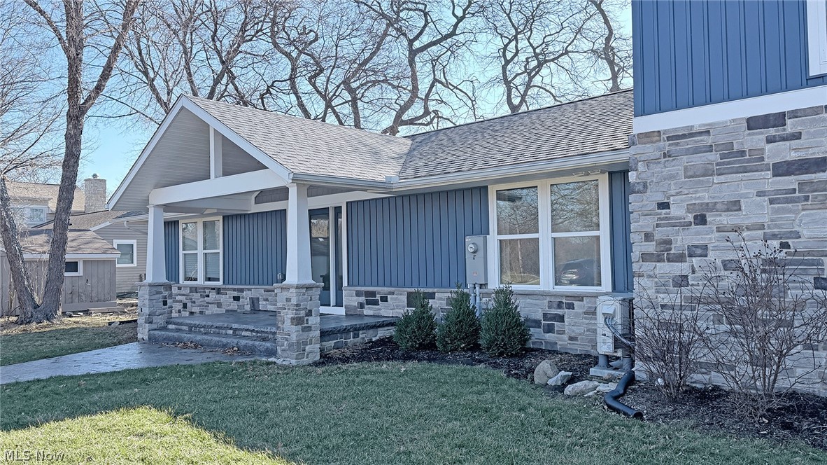 104 E Point Drive Kelleys Island OH 43438