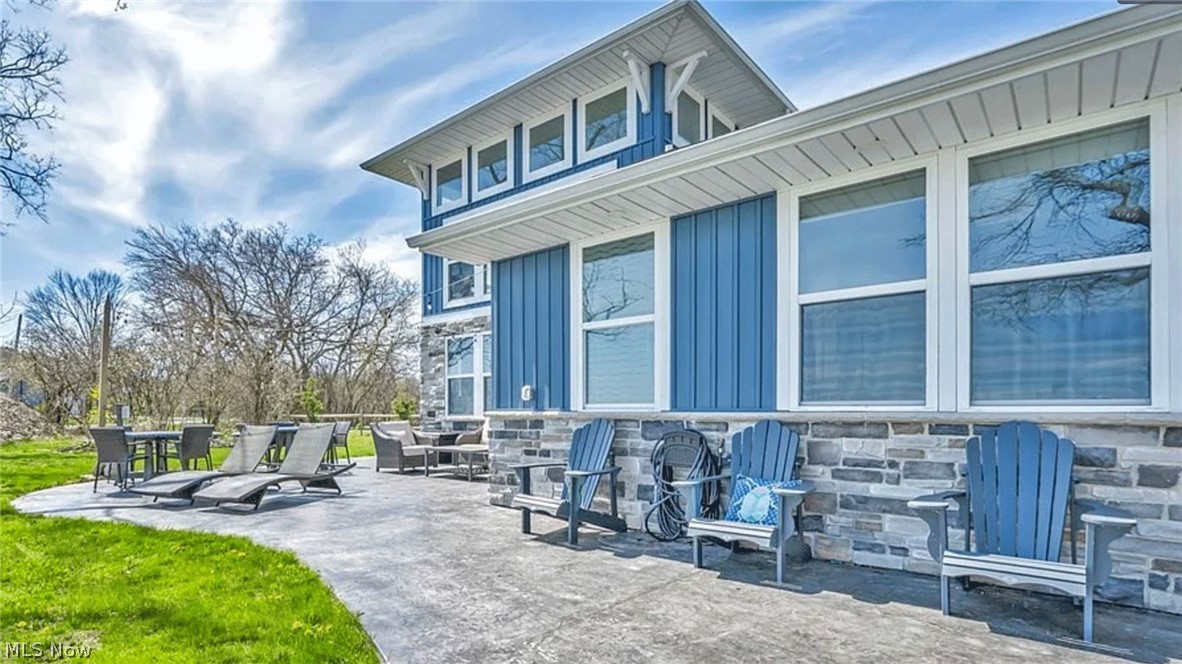 104 E Point Drive Kelleys Island OH 43438
