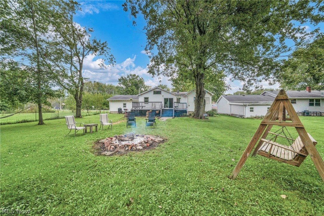 5803 Russia Road Amherst OH 44001