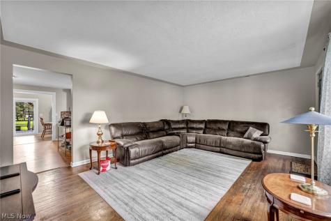 5803 Russia Road Amherst OH 44001
