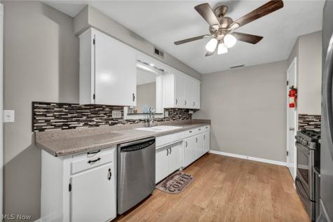 5803 Russia Road Amherst OH 44001
