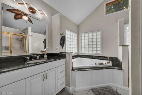 5803 Russia Road Amherst OH 44001