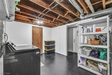 5803 Russia Road Amherst OH 44001