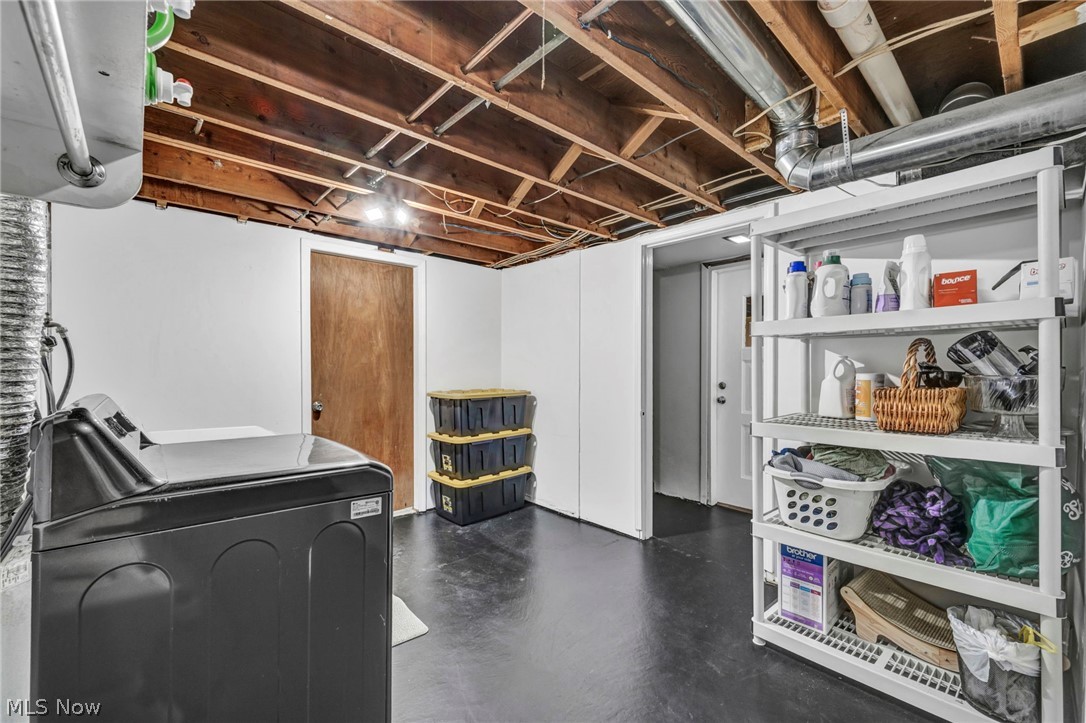 5803 Russia Road Amherst OH 44001