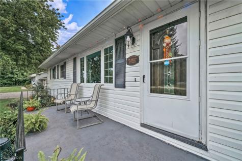 5803 Russia Road Amherst OH 44001