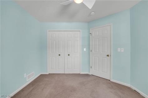 18376 Woodhaven Drive Strongsville OH 44149