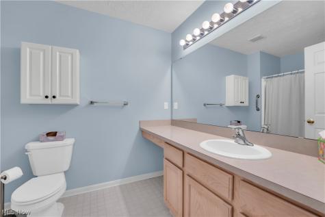 18376 Woodhaven Drive Strongsville OH 44149