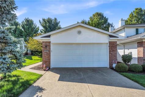 18376 Woodhaven Drive Strongsville OH 44149