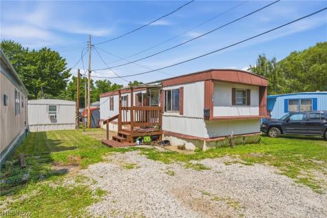 3354 Hilton Street NW Massillon OH 44646