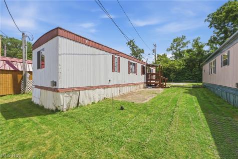 3354 Hilton Street NW Massillon OH 44646