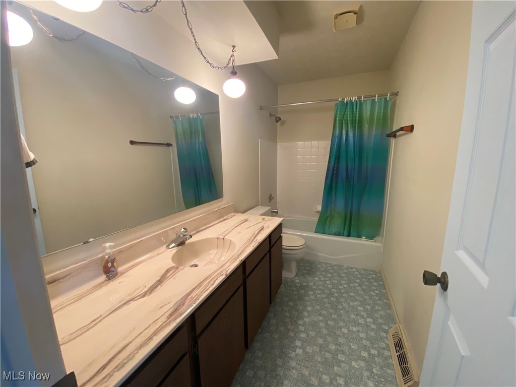 13410 Auburn Road Chardon OH 44024