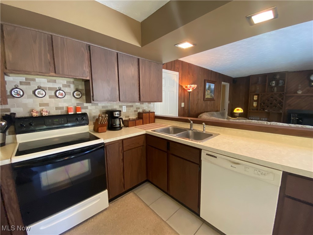 13410 Auburn Road Chardon OH 44024