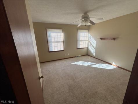 453 Carruthers Road Tallmadge OH 44278