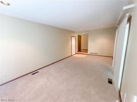 453 Carruthers Road Tallmadge OH 44278