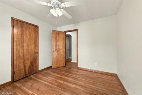 690 Autumn Drive Amherst OH 44001