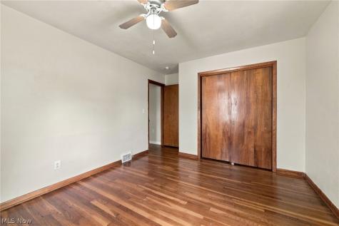 690 Autumn Drive Amherst OH 44001