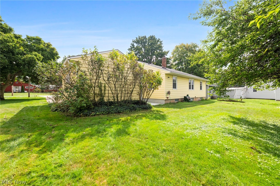 690 Autumn Drive Amherst OH 44001