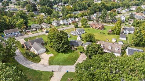 690 Autumn Drive Amherst OH 44001