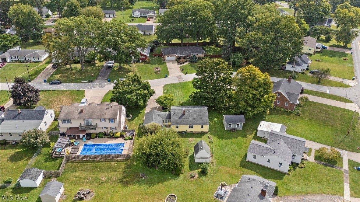 690 Autumn Drive Amherst OH 44001