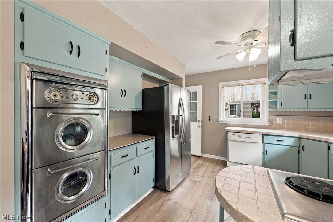 690 Autumn Drive Amherst OH 44001